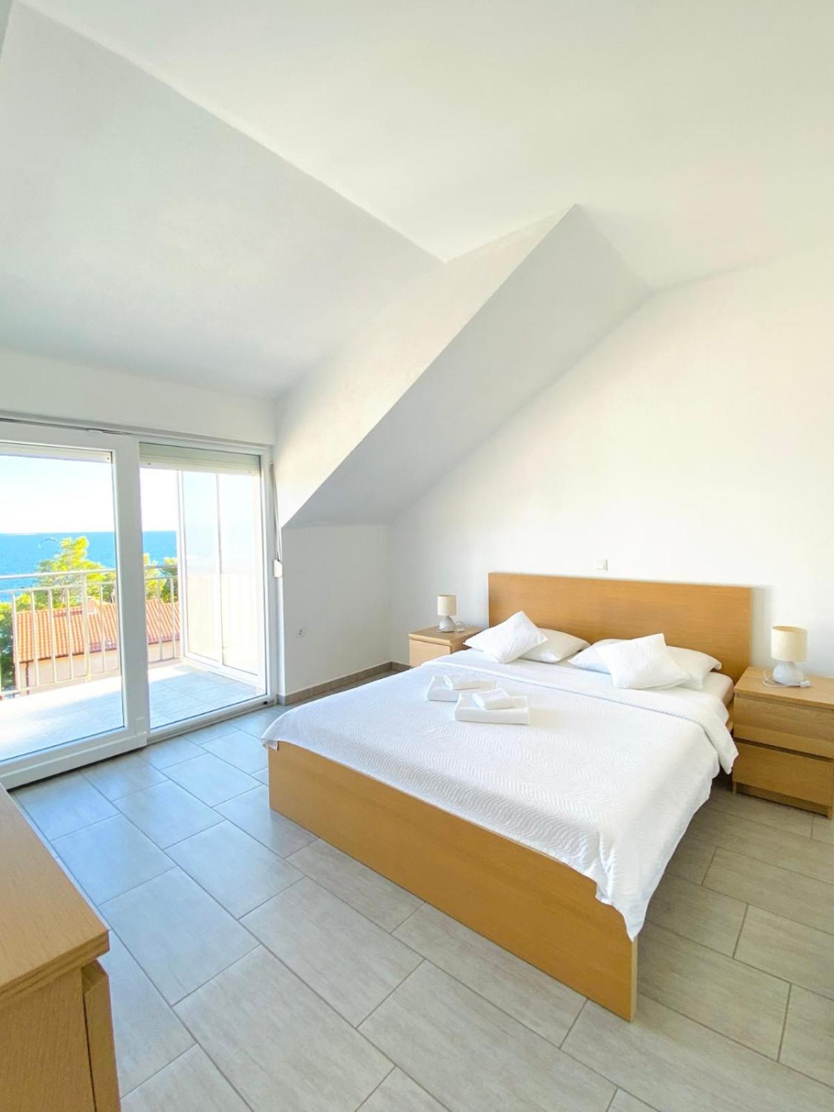 Apartments Toro Sveta Nedelja  Zewnętrze zdjęcie