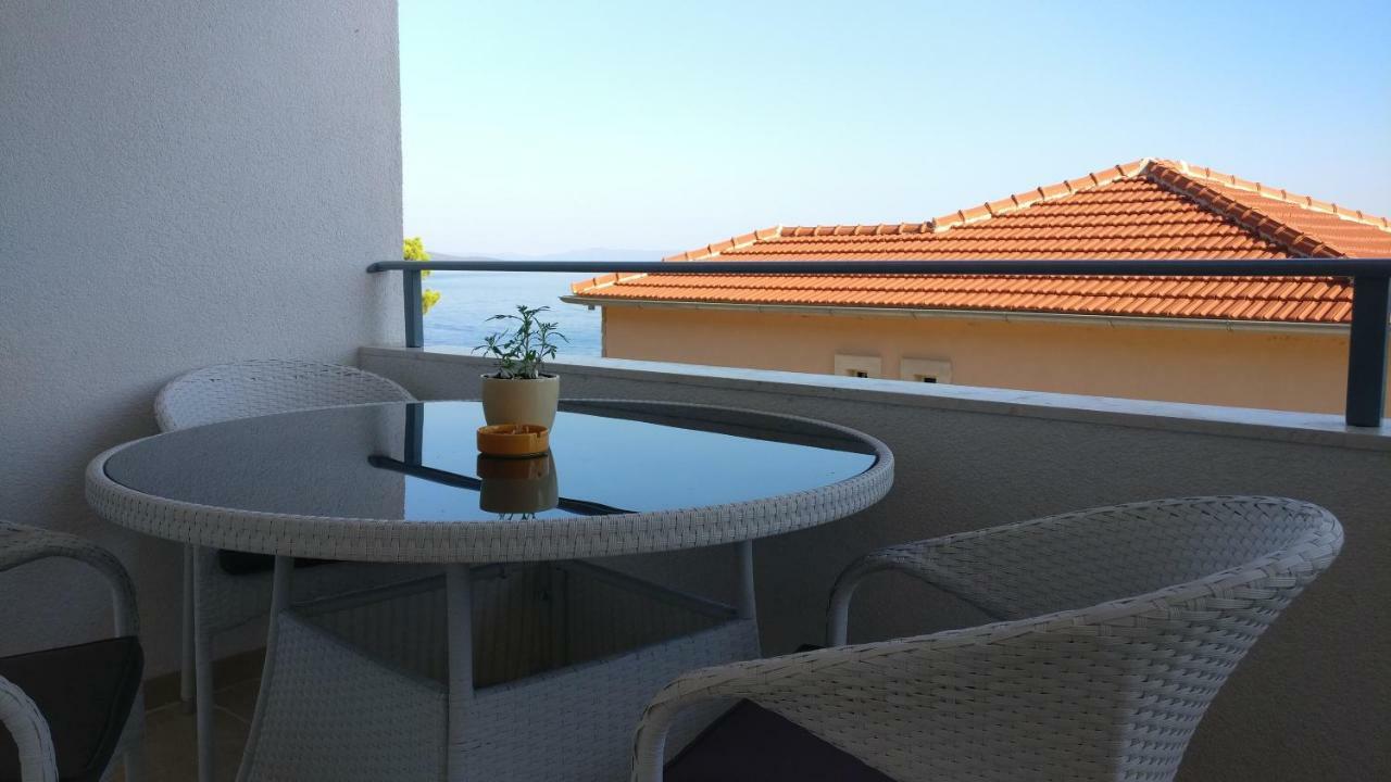 Apartments Toro Sveta Nedelja  Zewnętrze zdjęcie