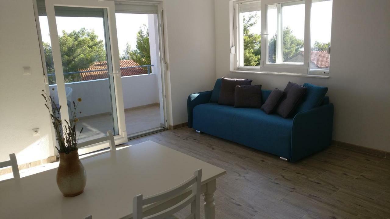 Apartments Toro Sveta Nedelja  Zewnętrze zdjęcie