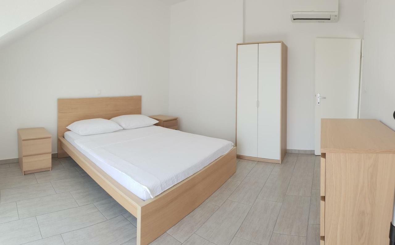 Apartments Toro Sveta Nedelja  Zewnętrze zdjęcie