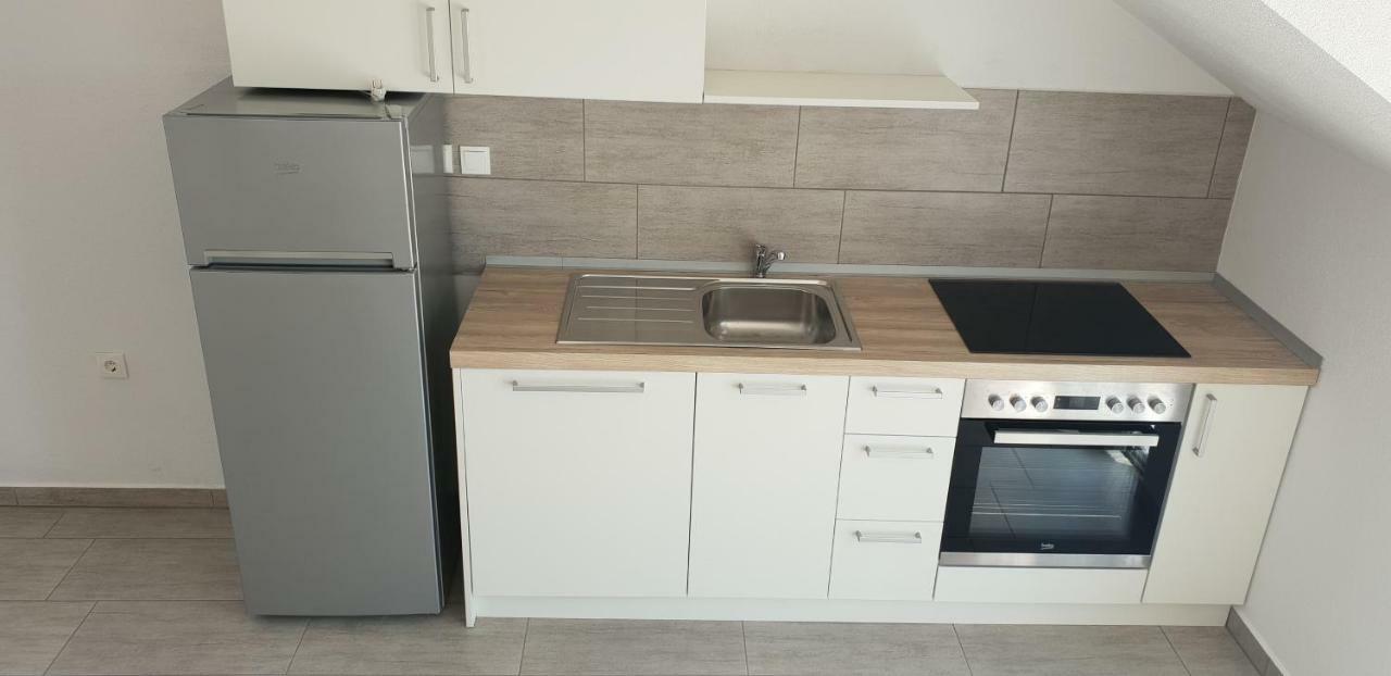 Apartments Toro Sveta Nedelja  Zewnętrze zdjęcie
