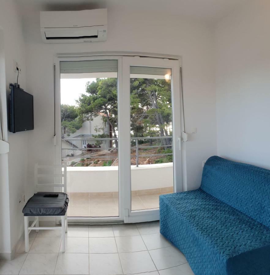 Apartments Toro Sveta Nedelja  Zewnętrze zdjęcie